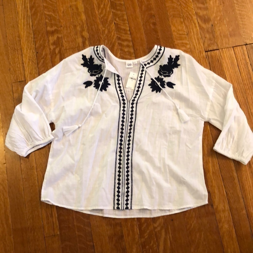 GAP peasant shirt.